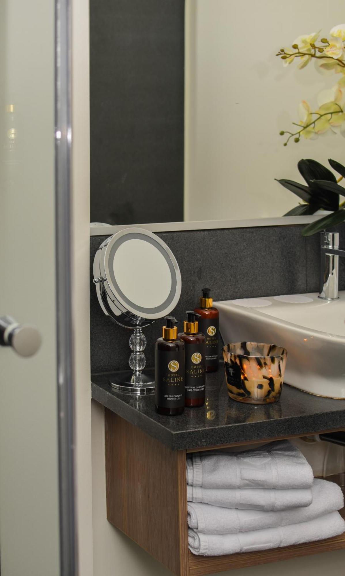 Hotel Saline Иновроцлав Екстериор снимка