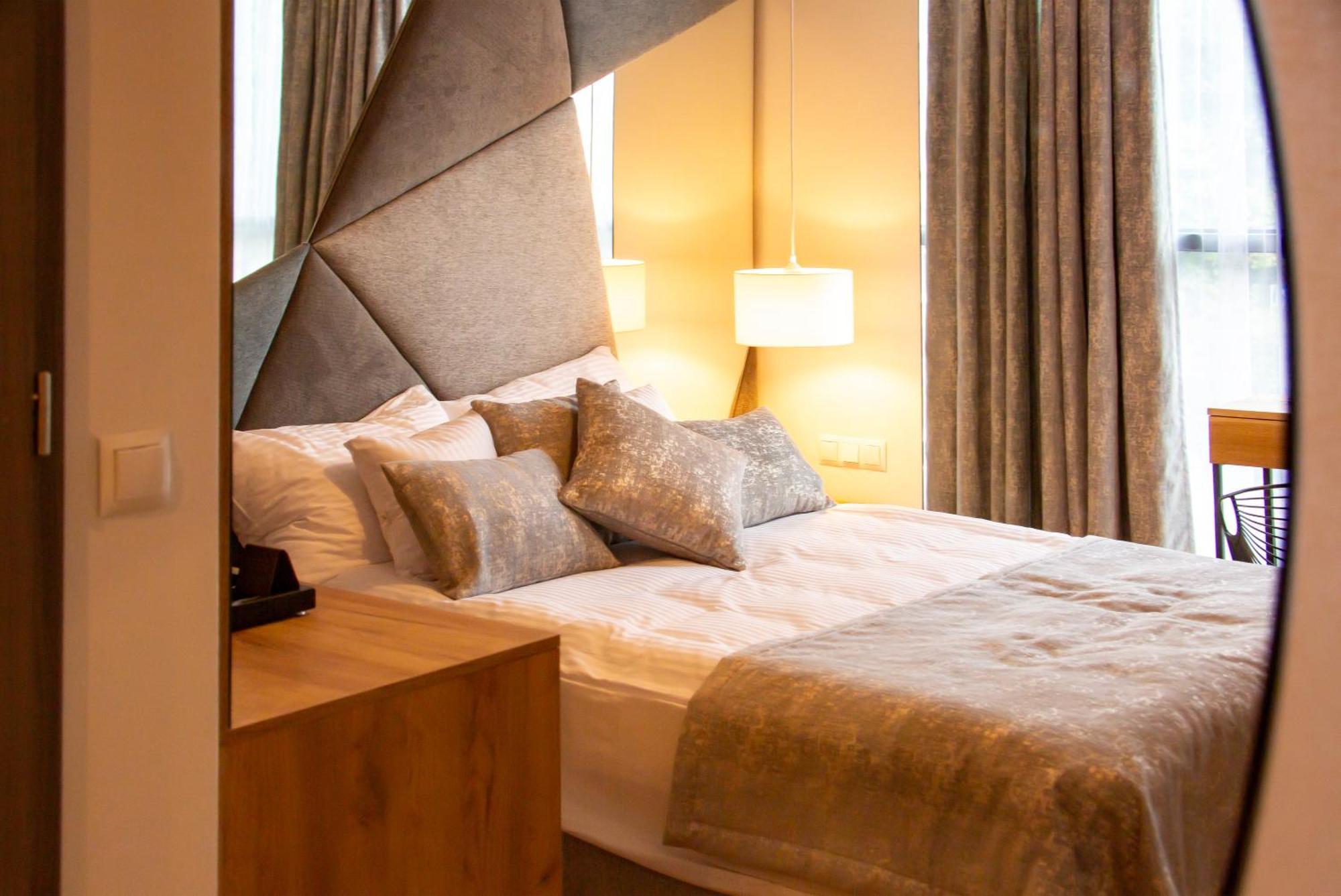 Hotel Saline Иновроцлав Екстериор снимка
